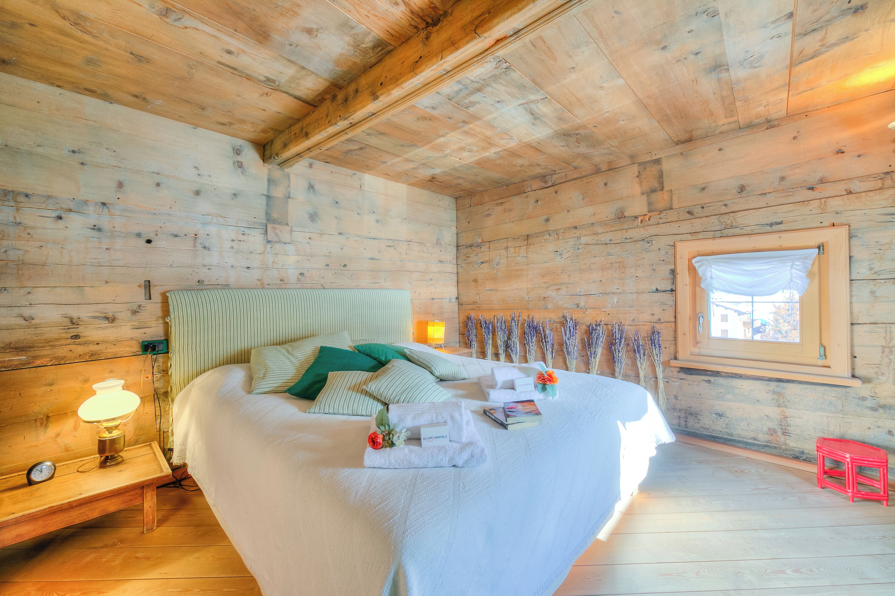 Family Chalet, Multiple Bedrooms (Chalet Lidia Ski in-Ski out 50m) | 4 bedrooms, iron/ironing board, free WiFi, bed sheets