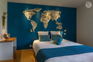 2 slaapkamers, een strijkplank/strijkijzer, reisbedje, gratis wifi