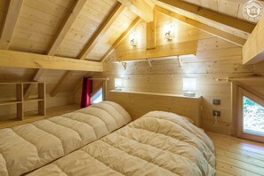 3 chambres, fer et planche à repasser, lit parapluie, Wi-Fi gratuit