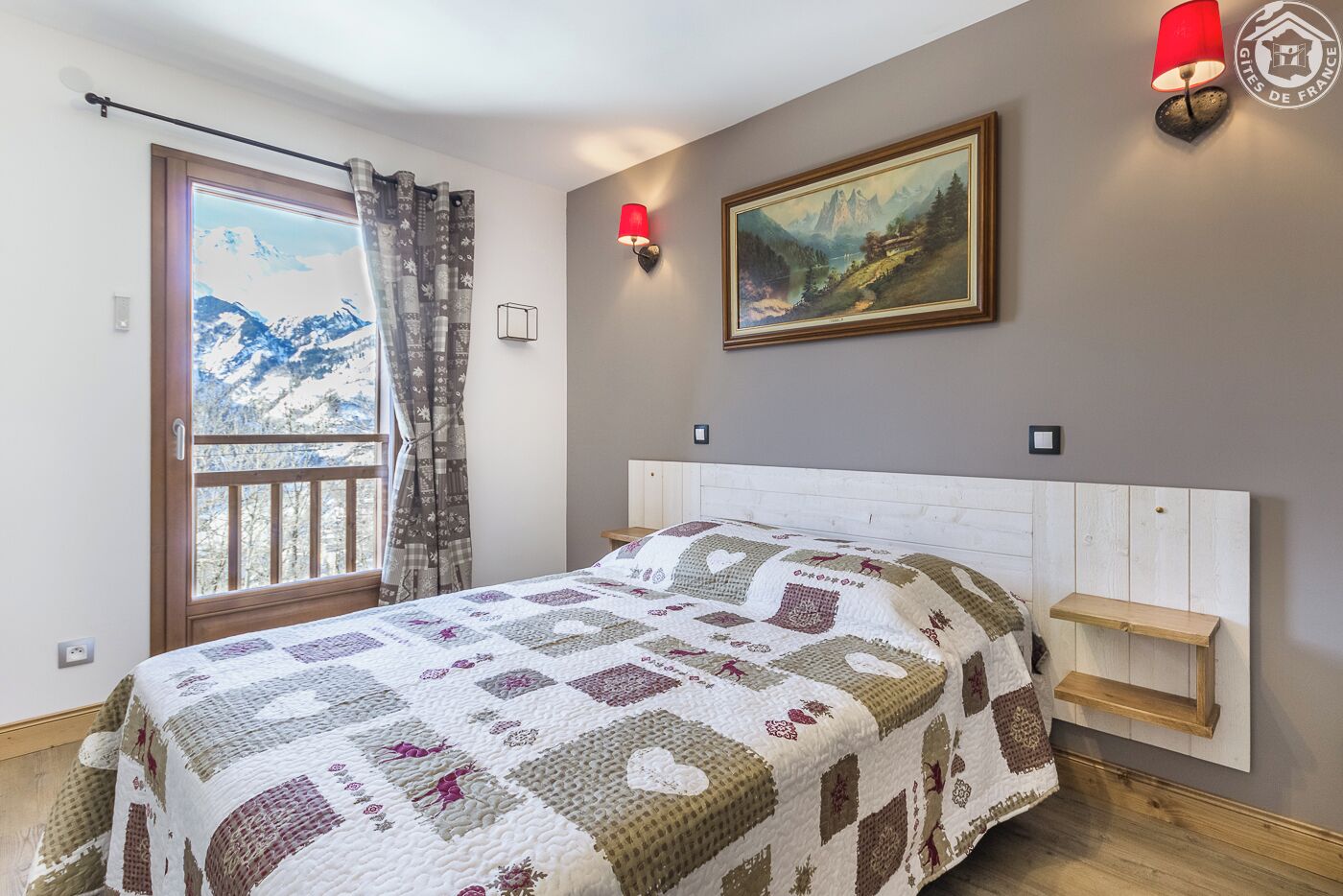 3 chambres, fer et planche à repasser, lit parapluie, Wi-Fi gratuit