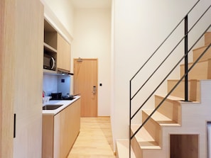 Luxury Studio - Coliwoo River Valley 298 (Singapore)