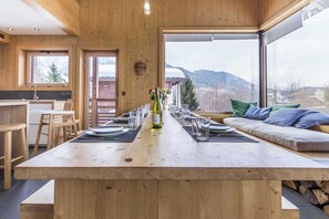 Interior - LE Refuge DE Montgesin (AIME LA PLAGNE)
