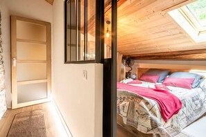 3 bedrooms, iron/ironing board, travel crib, free WiFi - LA Marmotte DE Miolans (SAINT PIERRE D'ALBIGNY)