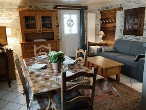 テレビ、ステレオ