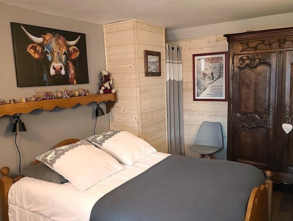 1 chambre, fer et planche à repasser, Wi-Fi gratuit, draps fournis