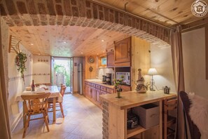 Dining - LA Varnache - Bonvillard (BONVILLARD)