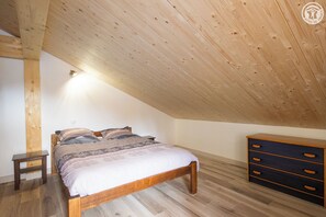 2 Schlafzimmer, Bügeleisen/Bügelbrett, Reisekinderbett, kostenloses WLAN