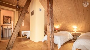 3 soverom, strykejern/-brett, reiseseng for barn og wi-fi (inkludert)