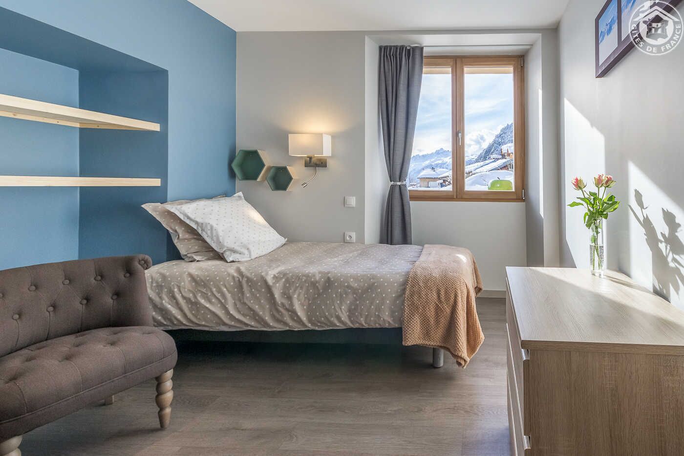 5 chambres, fer et planche à repasser, lit parapluie, Wi-Fi gratuit