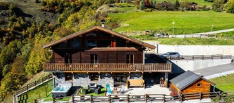 Chalet LA Cime DES Arolles