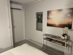 1 camera, ferro/asse da stiro, Wi-Fi gratuito, lenzuola