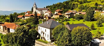 LA Magnanerie - LA Chapelle Blanche