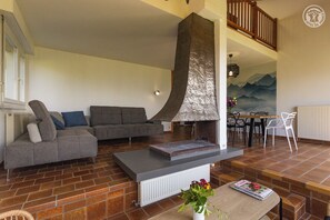 スマートテレビ、暖炉