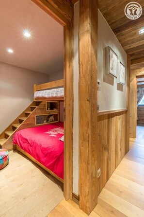 2 Schlafzimmer, Bügeleisen/Bügelbrett, Reisekinderbett, kostenloses WLAN