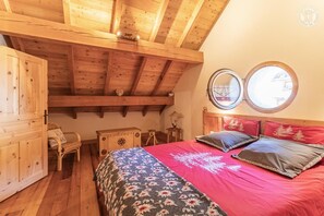1 bedroom, iron/ironing board, travel crib, free WiFi