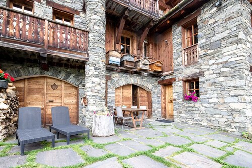 CHALET BELLACOMBA-MONAL