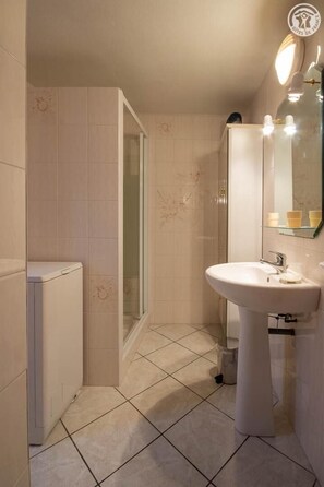Dusche, Haartrockner