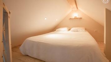 StrykjÀrn/strykbrÀda, resesÀng och sÀngklÀder