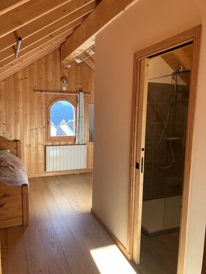 Badewanne, Haartrockner
