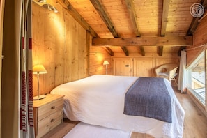 4 bedrooms, iron/ironing board, travel cot - LE Chomesi - Hauteluce-les-saisies (HAUTELUCE LES SAISIES)