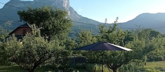 LE Cachet - Porte-de-savoie