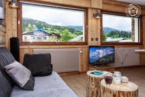 TV, stereo