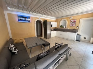 Smart TV - Haut de Villa au Calme Proche des Plages,commerces Forêt de Janas (Six Fours les Plages)