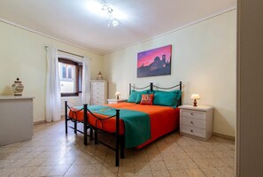 1 bedroom, WiFi, bed sheets - The Bellavista Suite is an apartment in the historic center of Bibbiena (Bibbiena)