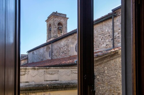 Suite the Cardinal, historic home in Bibbiena