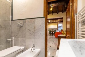 Asciugacapelli, asciugamani