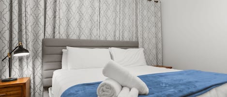 4 Schlafzimmer, Bügeleisen/Bügelbrett, Reisekinderbett, WLAN