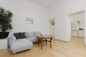 Living room - Apartment Freta Old Town by Renters (Warsaw)