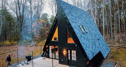 Ukihaus Hudson: Enchanting Hudson Valley A-Frame