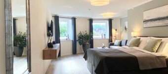 QT Studio Apartment neu & Stylisch Priv. Eing