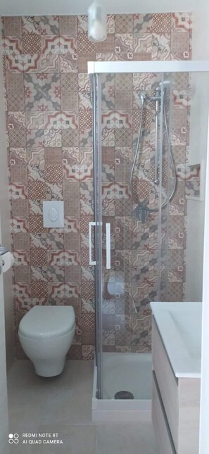 Dusche, Bidet