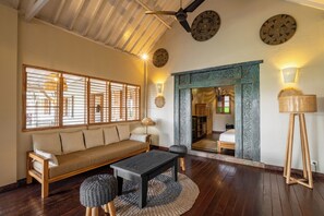 Living area - Villa Danka 4 Bedrooms Rice Field View (Badung regency)