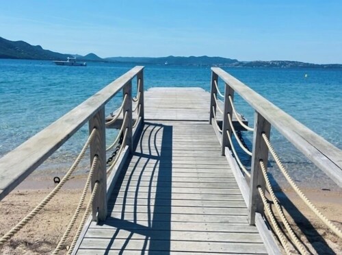 Studio Neuf au cœur des étangs et nature avec piscine 400 m2 à 2mn des plages !