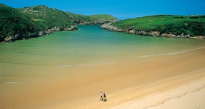Loylla en Niembro a 500 m de la Playa Planta Baja con Porche A Estrenar