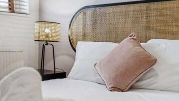 2 chambres, fer et planche à repasser, lit parapluie, Wi-Fi