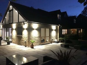 Exterior - Modern Barn Conversion in Dorney (Windsor)