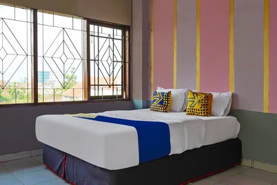 Hotel O 139 Guest House