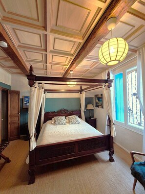 5 Schlafzimmer, Bügeleisen/Bügelbrett, Reisekinderbett, WLAN