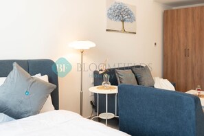 Leilighet – basic | 1 soverom, safe på rommet, strykejern/-brett og wi-fi (inkludert)