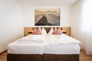 2 dormitoris, planxa i posts de planxar, wifi gratuïta i roba de llit 