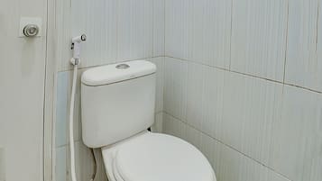 Phòng đôi Deluxe | Phòng tắm | Buồng tắm vòi sen