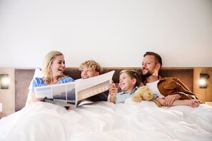 1 chambre, fer et planche à repasser, Wi-Fi gratuit, draps fournis