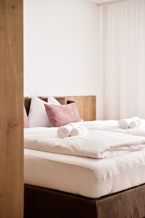 2 Schlafzimmer, Bügeleisen/Bügelbrett, kostenloses WLAN, Bettwäsche