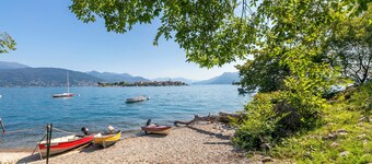 Pandora Lake View Stresa