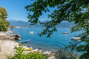 Familienapartment, Mehrere Schlafzimmer, Bergseite (Pandora Lake View Stresa) | Aussenbereich