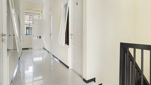 Unclassified image, 2 of 26, button - OYO Life 90786 De Campus Homestay Syariah (Malang)